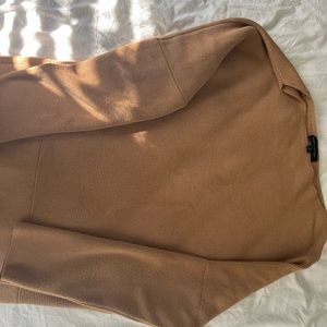 Beautiful tan Women’s tee